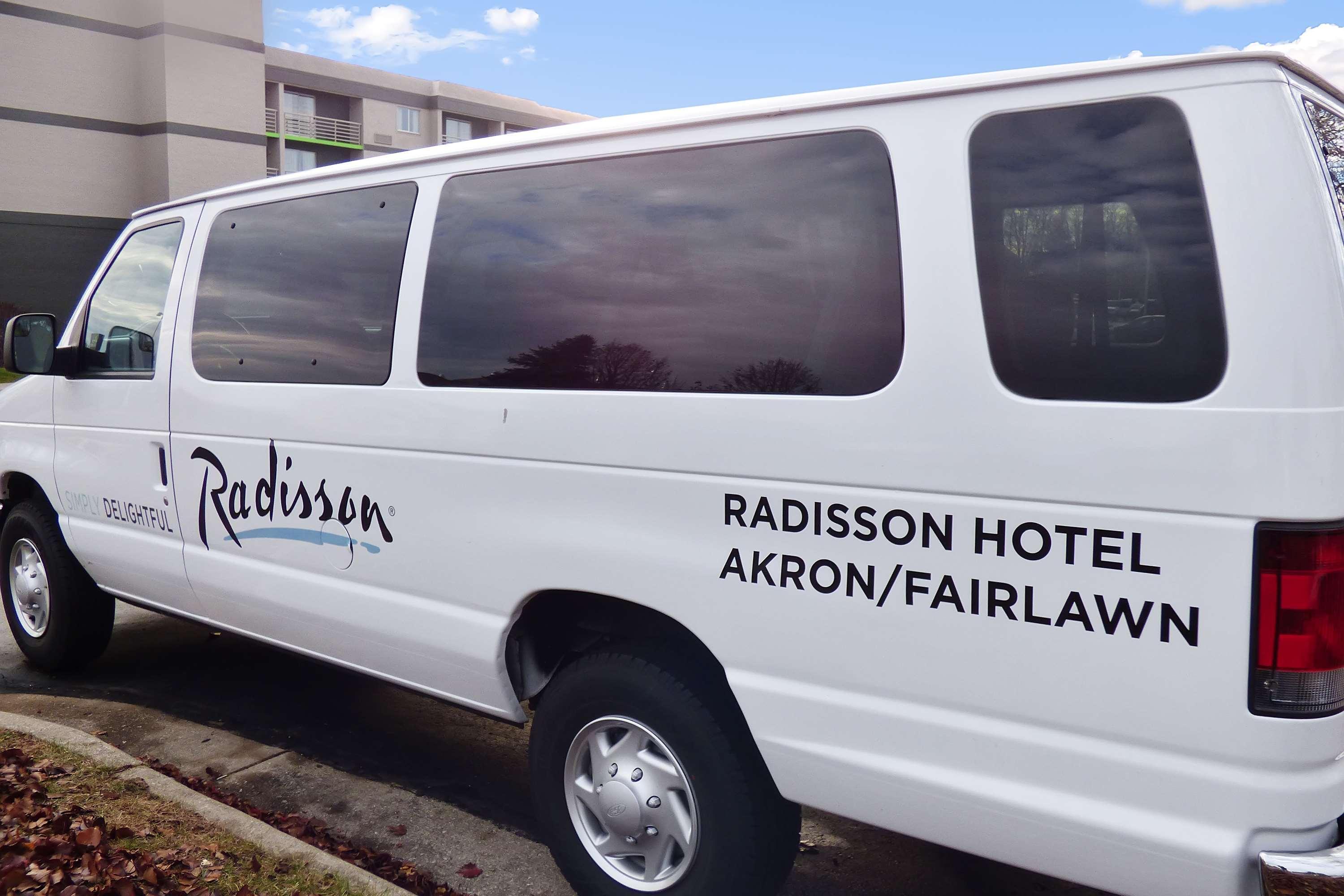 Radisson Akron-Fairlawn Copley Montrose ภายนอก รูปภาพ