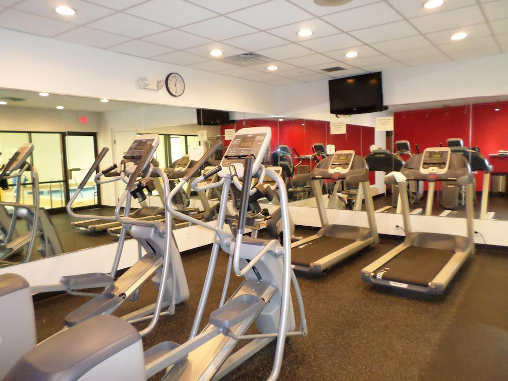 Radisson Akron-Fairlawn Copley Montrose ภายนอก รูปภาพ