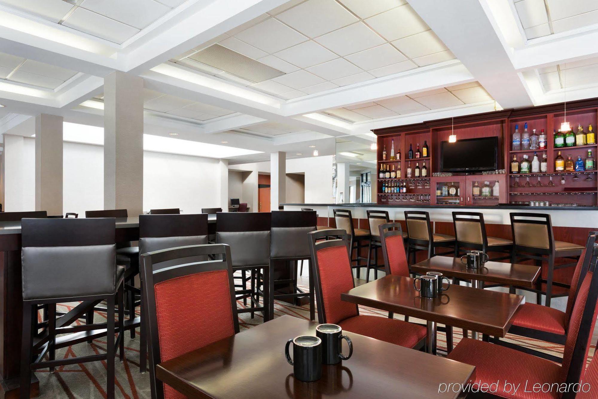 Radisson Akron-Fairlawn Copley Montrose ภายนอก รูปภาพ