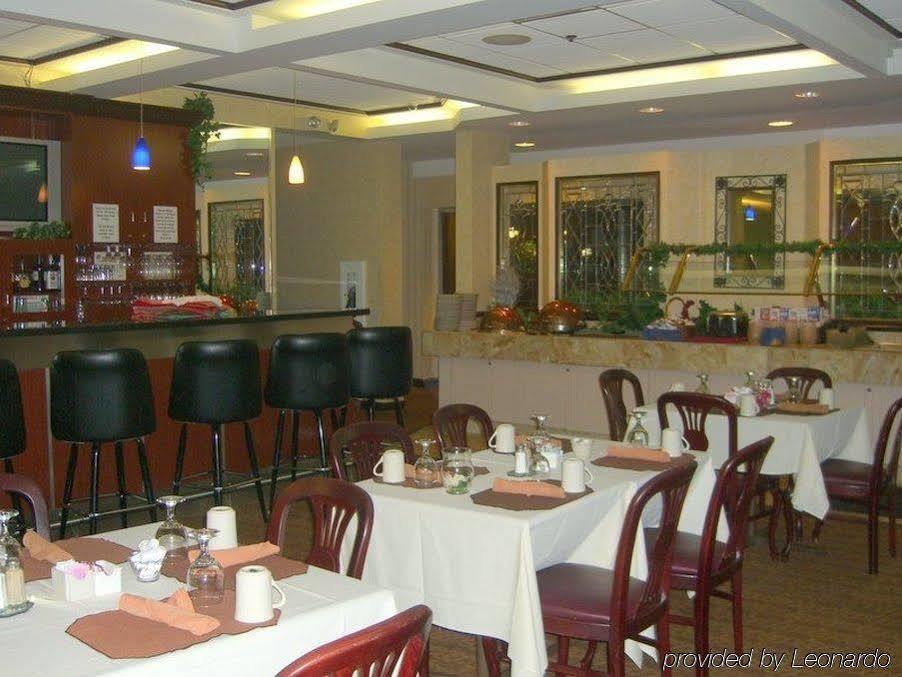 Radisson Akron-Fairlawn Copley Montrose ภายนอก รูปภาพ