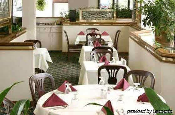Radisson Akron-Fairlawn Copley Montrose ภายนอก รูปภาพ